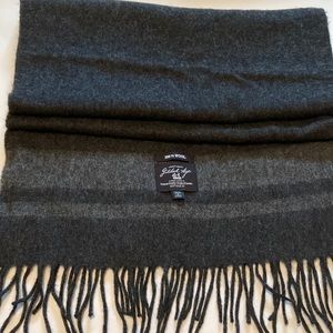 GILDED AGE NEW YORK  GRAY WOOL SCARF 72x15.5” NEW
